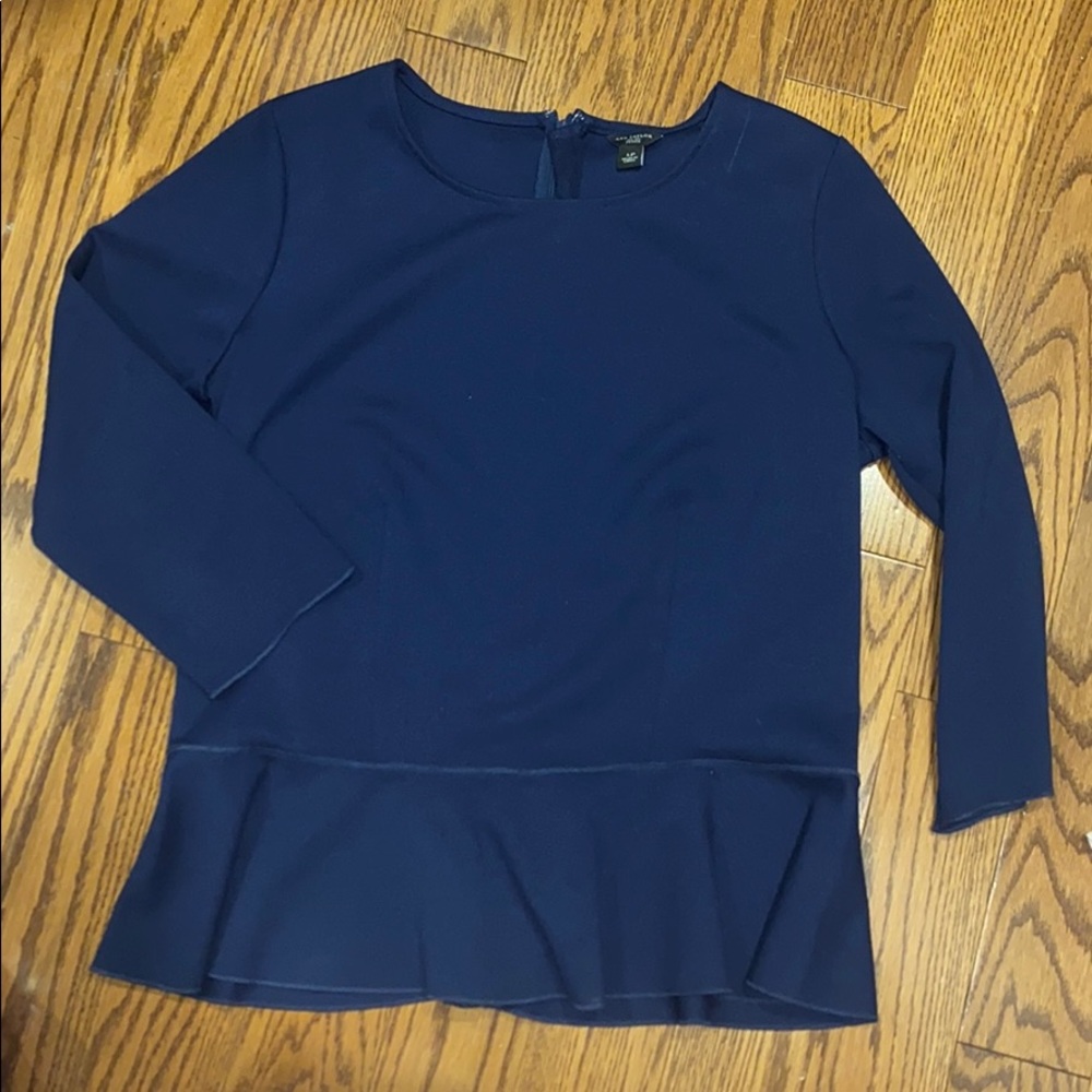 Ann Taylor peplum tip - size large petite